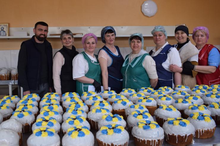 Без вихідних в три зміни: як Арцизький хлібозавод готує свято для тисяч родин